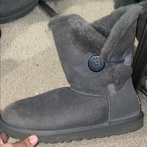 Gray Uggs